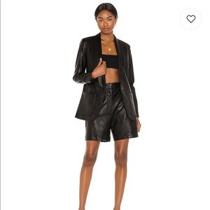 Griffith Shorts in Black